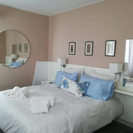 Cavour17 Apartament *