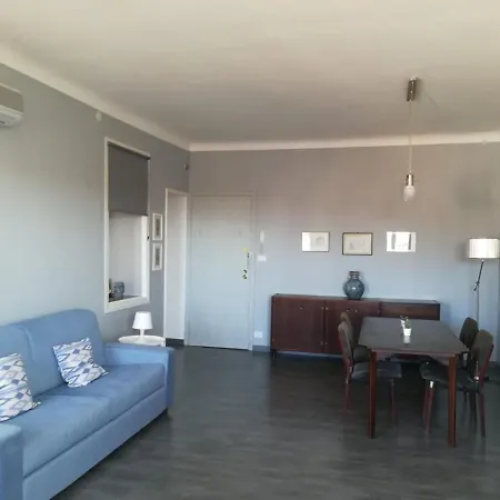 Appartement Cavour17 San Remo